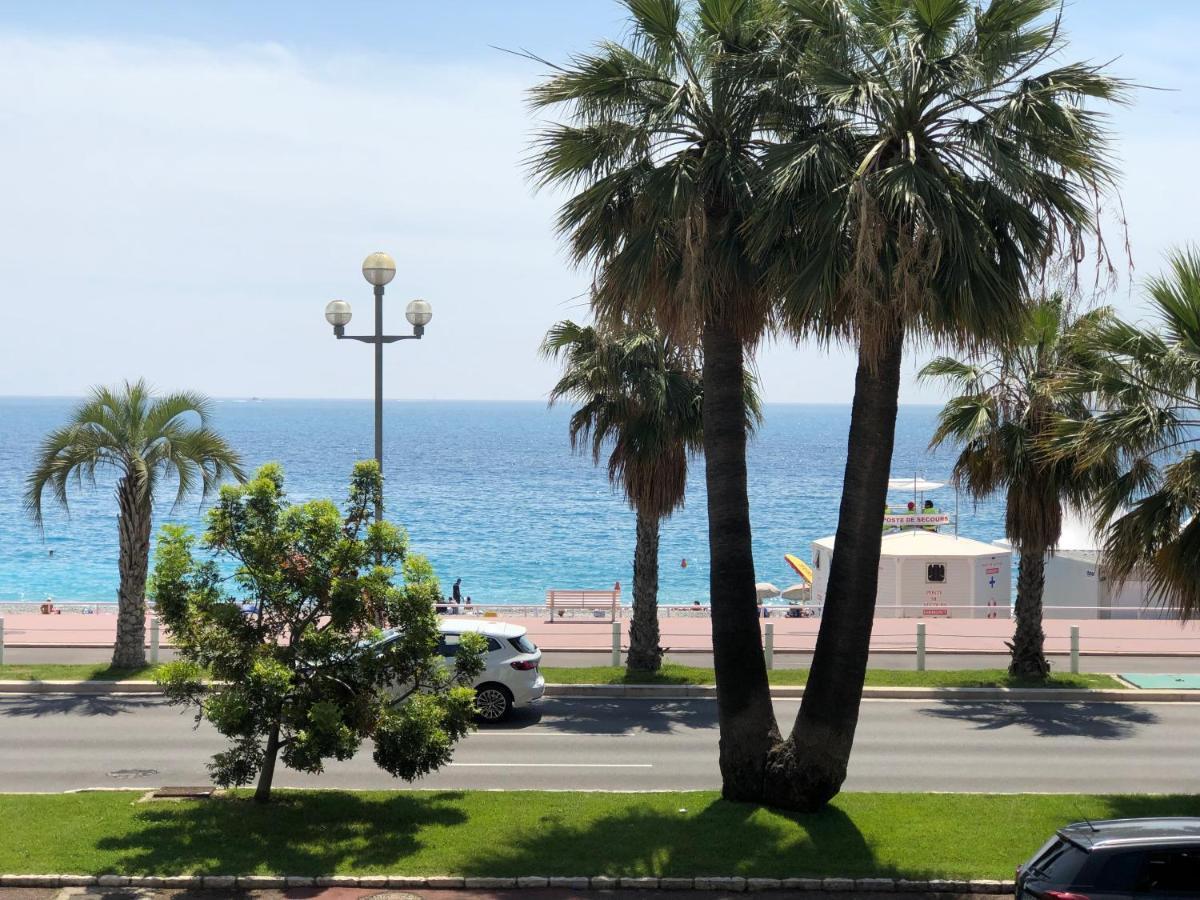 Bord De Mer A Nice Sur La Promenade Des Anglais Exteriér fotografie